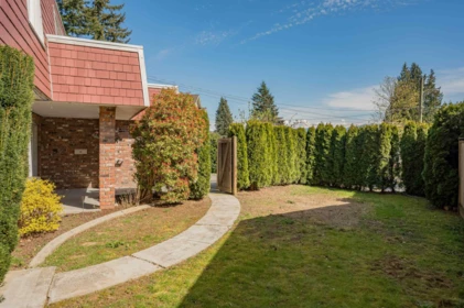 2443 Rideau Street, Abbotsford, BC, Abbotsford — Single Family Residence for sale
