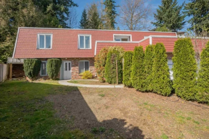 2443 Rideau Street, Abbotsford, BC, Abbotsford — Single Family Residence for sale