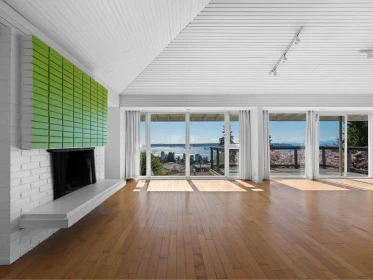 Basement Recreation Room Photo of 2220 Queens Avenue, West Vancouver, BC
