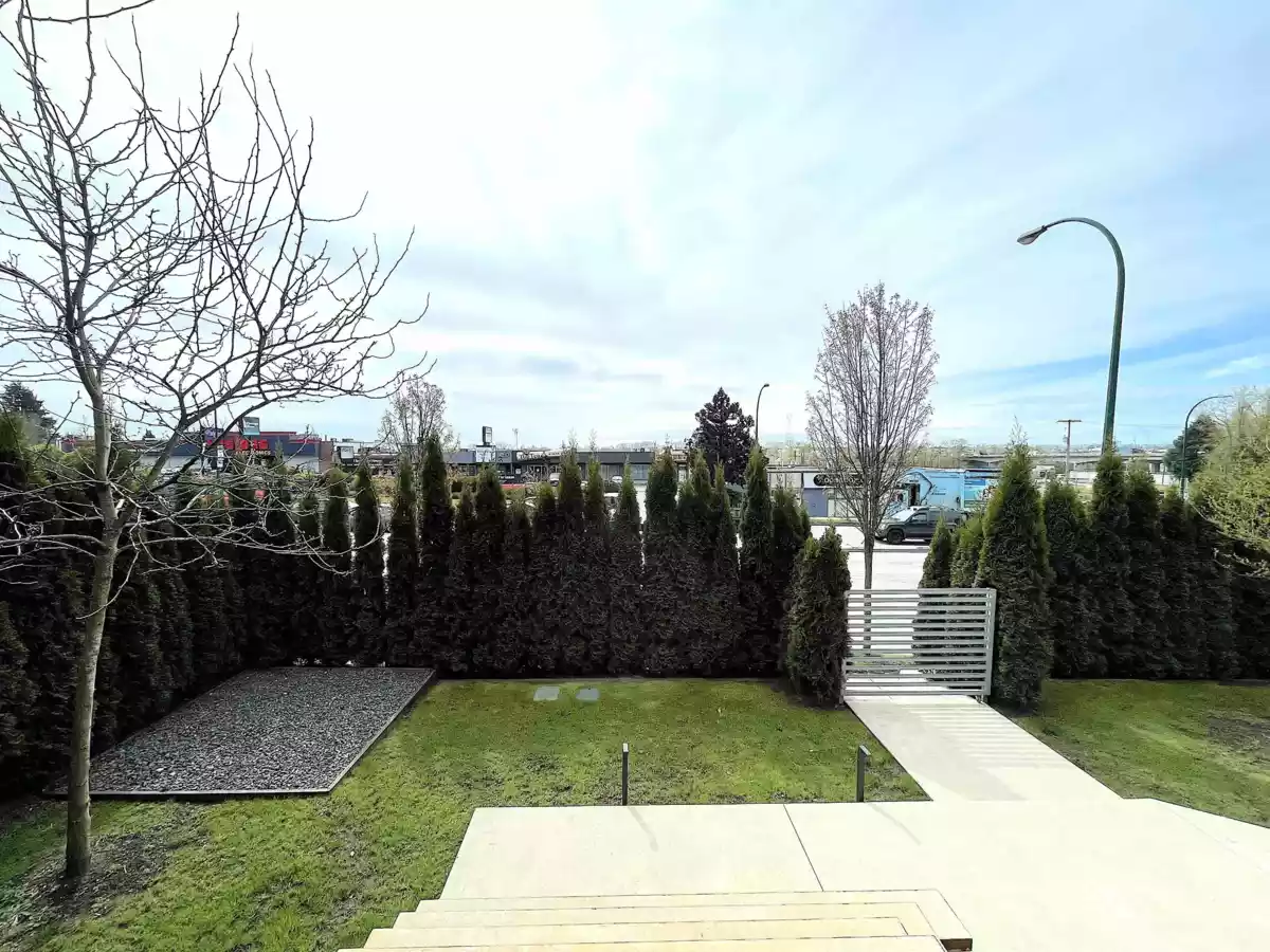 Family Room Photo of 1633 SE Marine Drive, Vancouver, BC