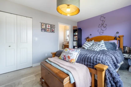 Basement Recreation Room Photo of 5708 Louise Way, Sechelt, BC