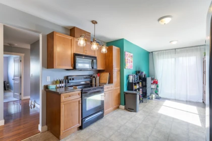 Walk-In Closet Photo of 5708 Louise Way, Sechelt, BC