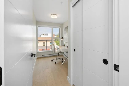 Primary Bathroom Photo of 2512 Fraser Street, Vancouver, BC