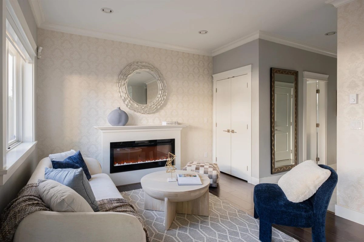 Family Room Photo of 5 9451 Williams Road, Richmond, BC