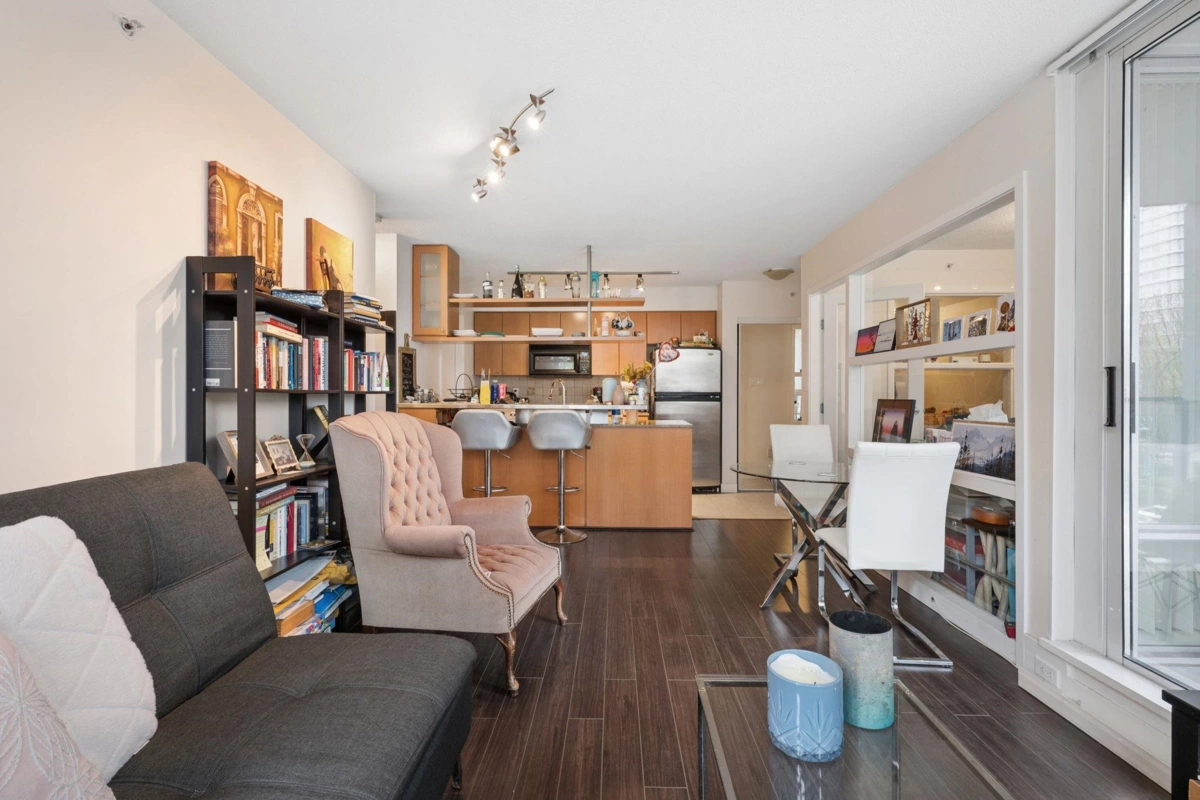 Family Room Photo of 205 1438 Richards Street, Vancouver, BC