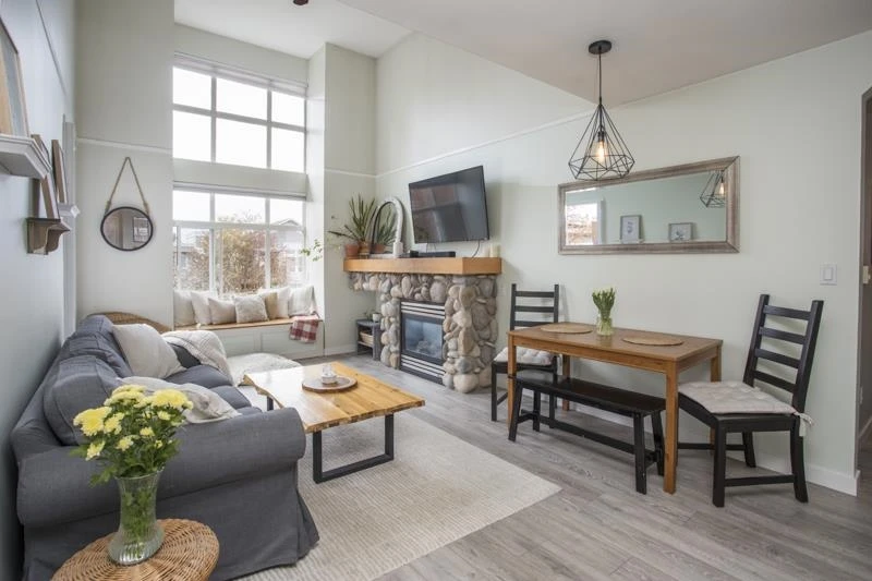 Family Room Photo of 427 5700 Andrews Road, Richmond, BC
