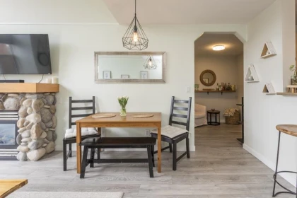Breakfast Nook Photo of 427 5700 Andrews Road, Richmond, BC