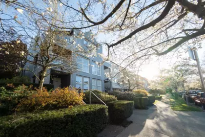 Swimming Pool Photo of 2240 York Avenue, Vancouver, BC