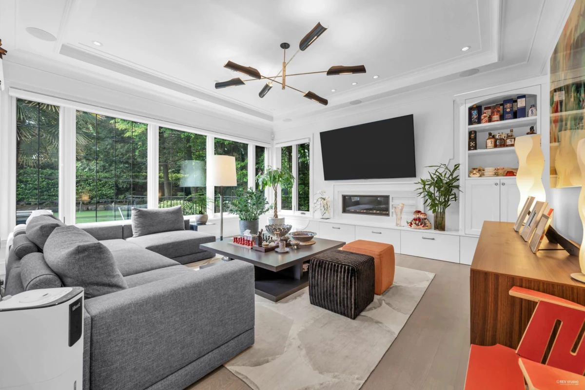 Living Room Photo of 1738 W 38th Avenue, Vancouver, BC