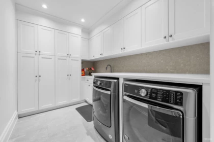 Hot Tub / Spa Photo of 1738 W 38th Avenue, Vancouver, BC