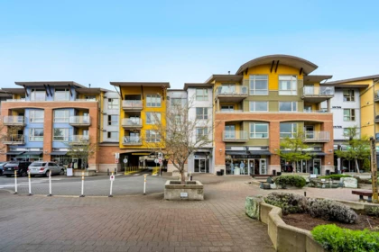 Outdoor Patio Photo of 204 1315 56th Street, Tsawwassen, BC