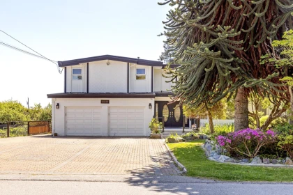 14220 Malabar Avenue, White Rock, BC, White Rock — Single Family Residence for sale