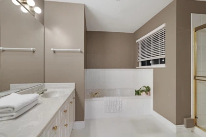 Walk-In Closet Photo of 26 2615 Fortress Drive, Port Coquitlam, BC