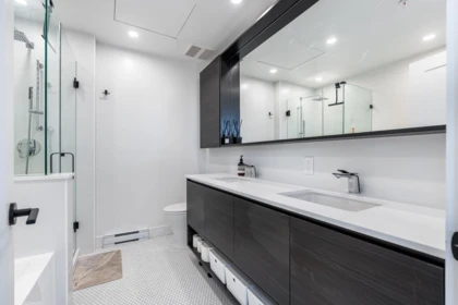 Mudroom Photo of 614 55 Klahanie Drive, Port Moody, BC