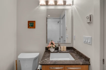 Guest Bathroom Photo of 103 735 W 15th Street, North Vancouver, BC