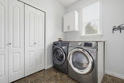 Powder Room Photo of 9064 217 Street, Langley, BC