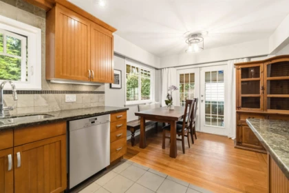 Primary Bedroom Photo of 209 Clearview Drive, Port Moody, BC