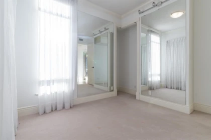 Hot Tub / Spa Photo of 801 1280 Richards Street, Vancouver, BC