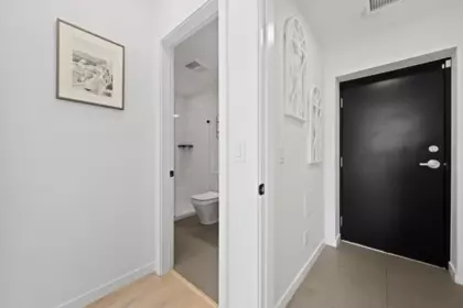 Hot Tub / Spa Photo of 23 533 E 3rd Street, North Vancouver, BC