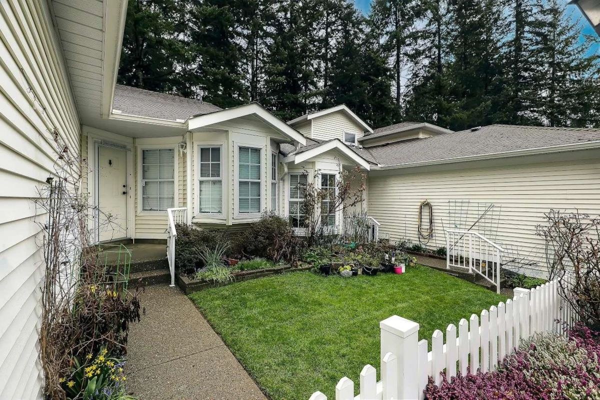 Exterior Rear Photo of 57 6537 138th Street, Surrey, BC