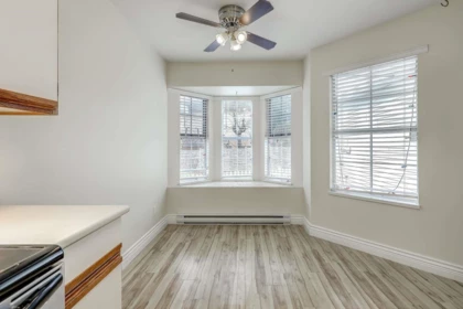 Breakfast Nook Photo of 57 6537 138th Street, Surrey, BC