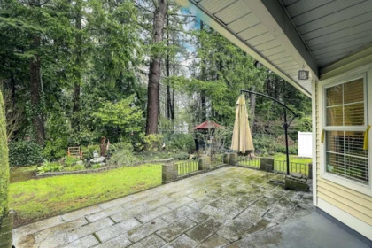 Office / Den Photo of 57 6537 138th Street, Surrey, BC