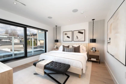 Powder Room Photo of 3679 Pandora Street, Vancouver, BC