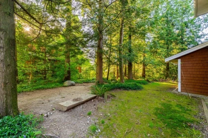 Basement Recreation Room Photo of 18 14905 60 Avenue, Surrey, BC