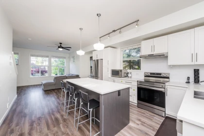 18 14905 60 Avenue, Surrey, BC, Surrey — Townhouse for sale