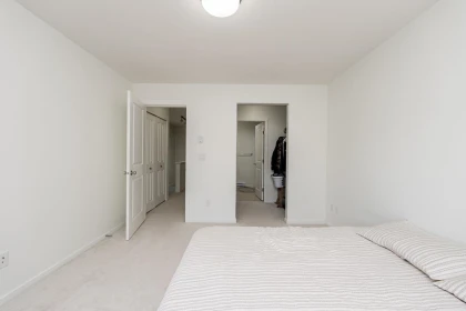 Hallway Photo of 18 14905 60 Avenue, Surrey, BC
