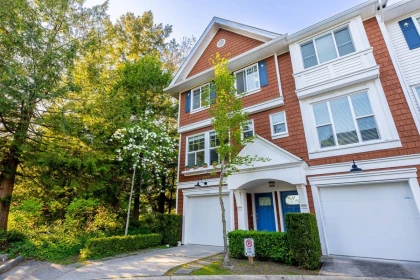 Swimming Pool Photo of 18 14905 60 Avenue, Surrey, BC