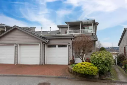 22 323 Governors Court, New Westminster, BC, New Westminster — Townhouse for sale
