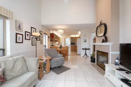 Office / Den Photo of 22 323 Governors Court, New Westminster, BC