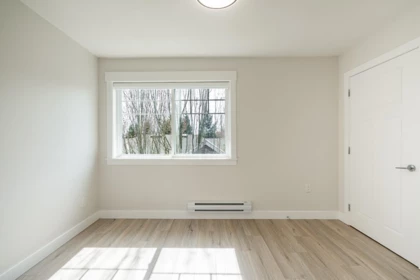 Basement Recreation Room Photo of 6 30748 Cardinal Avenue, Abbotsford, BC
