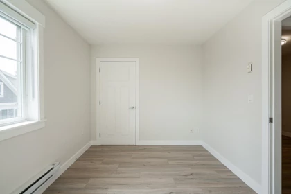 Laundry Room Photo of 6 30748 Cardinal Avenue, Abbotsford, BC