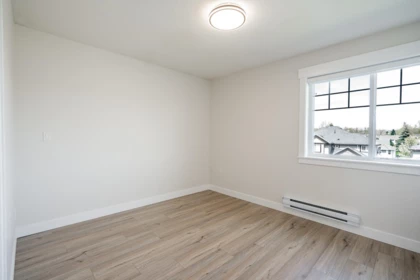 Office / Den Photo of 6 30748 Cardinal Avenue, Abbotsford, BC