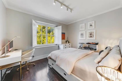 Hot Tub / Spa Photo of 3113 W 42nd Avenue, Vancouver, BC