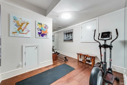 Powder Room Photo of 3113 W 42nd Avenue, Vancouver, BC