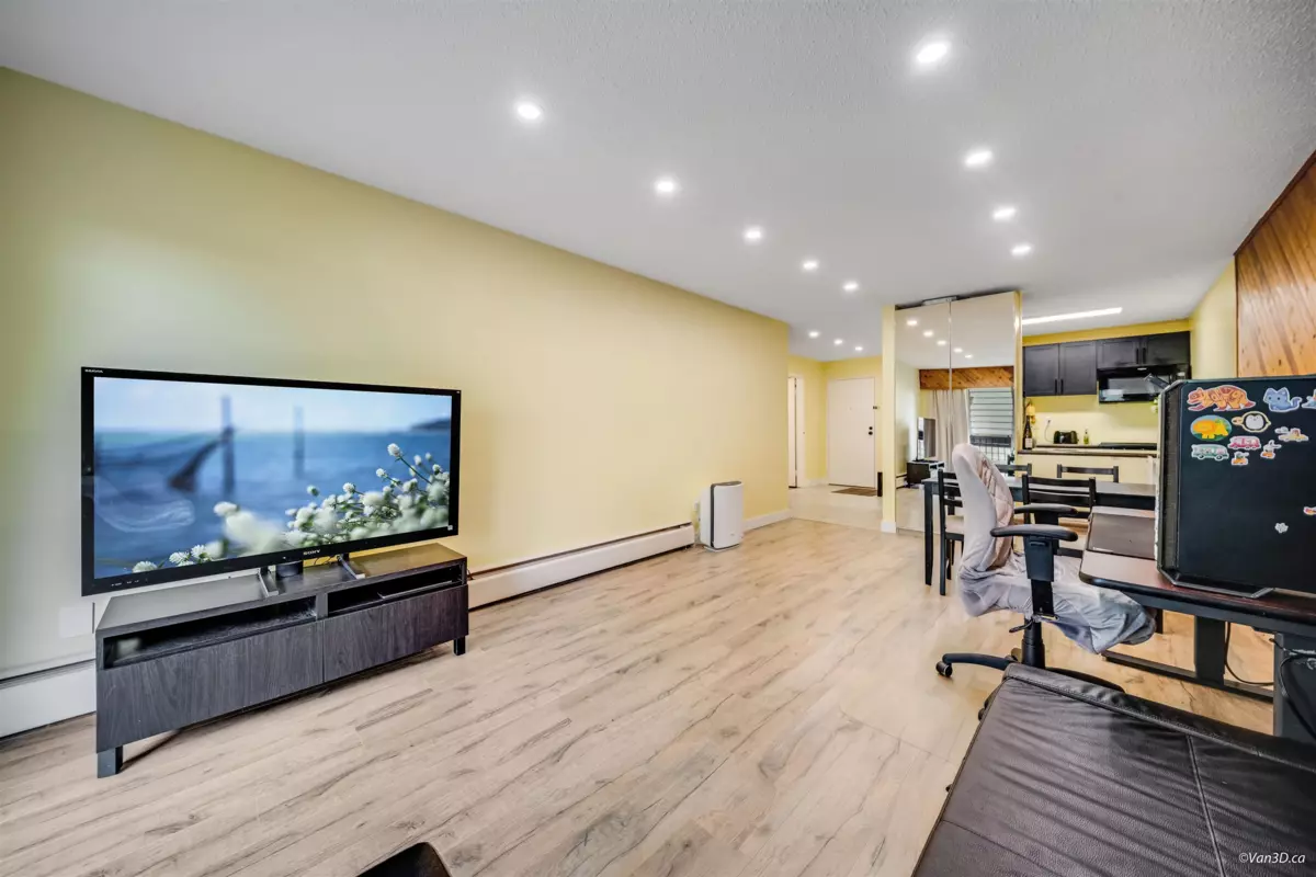Family Room Photo of 277C 8635 120 Street, Delta, BC