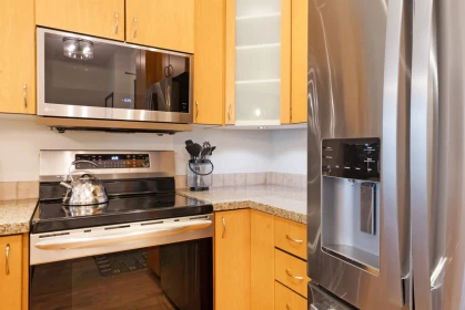 Kitchen Photo of 208 33485 South Fraser Way, Abbotsford, BC