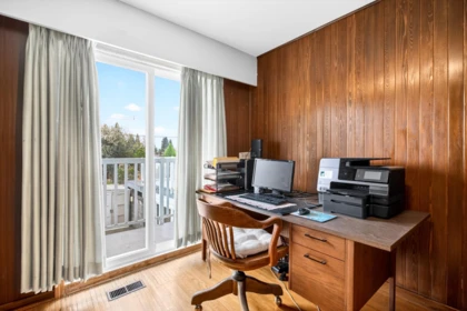 Mudroom Photo of 642 W 53rd Avenue, Vancouver, BC