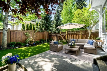 Front Yard Photo of 32 15128 24 Avenue, Surrey, BC