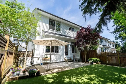 Hot Tub / Spa Photo of 32 15128 24 Avenue, Surrey, BC
