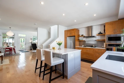 Kitchen Island Photo of 32 15128 24 Avenue, Surrey, BC