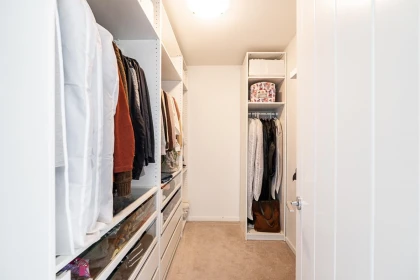 Laundry Room Photo of 32 15128 24 Avenue, Surrey, BC