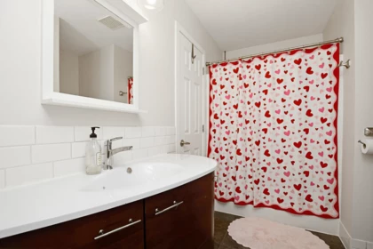 Laundry Room Photo of 34 45435 Knight Road, Chilliwack, BC