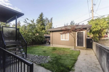 Office / Den Photo of 183 N Howard Avenue, Burnaby, BC