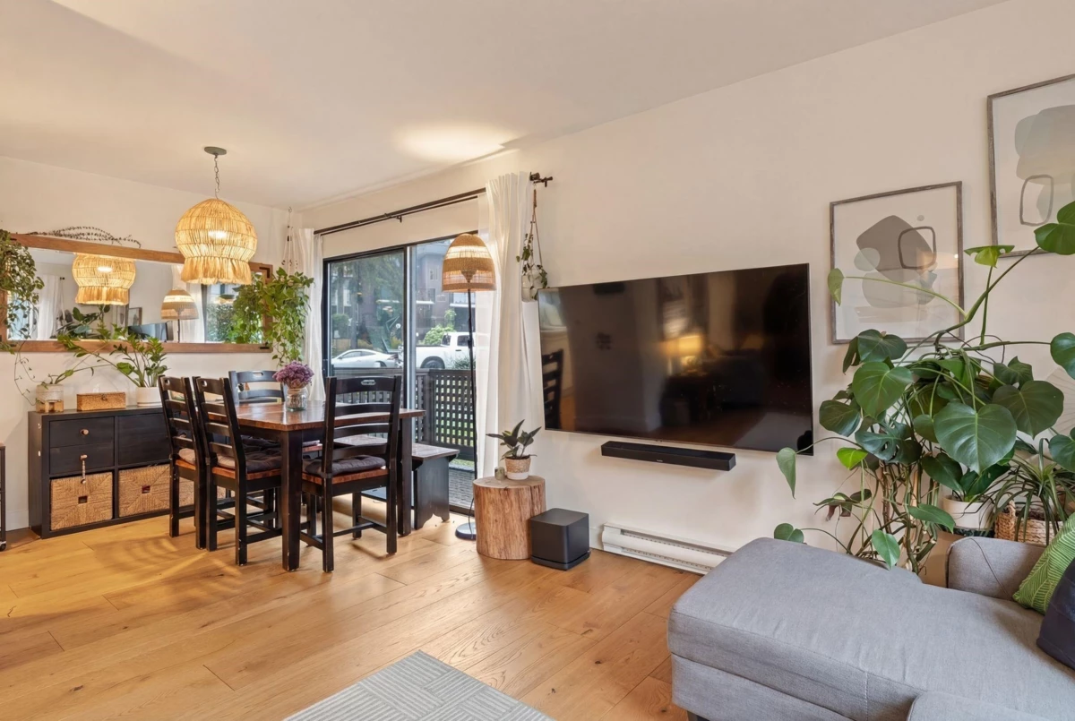 Dining Area Photo of 9140 Centaurus Circle, Burnaby, BC
