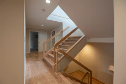 Entry Foyer Photo of 2572 Westhill Close, West Vancouver, BC
