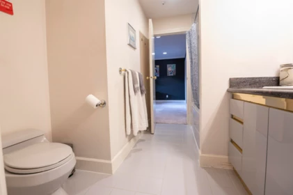 Laundry Room Photo of 2572 Westhill Close, West Vancouver, BC